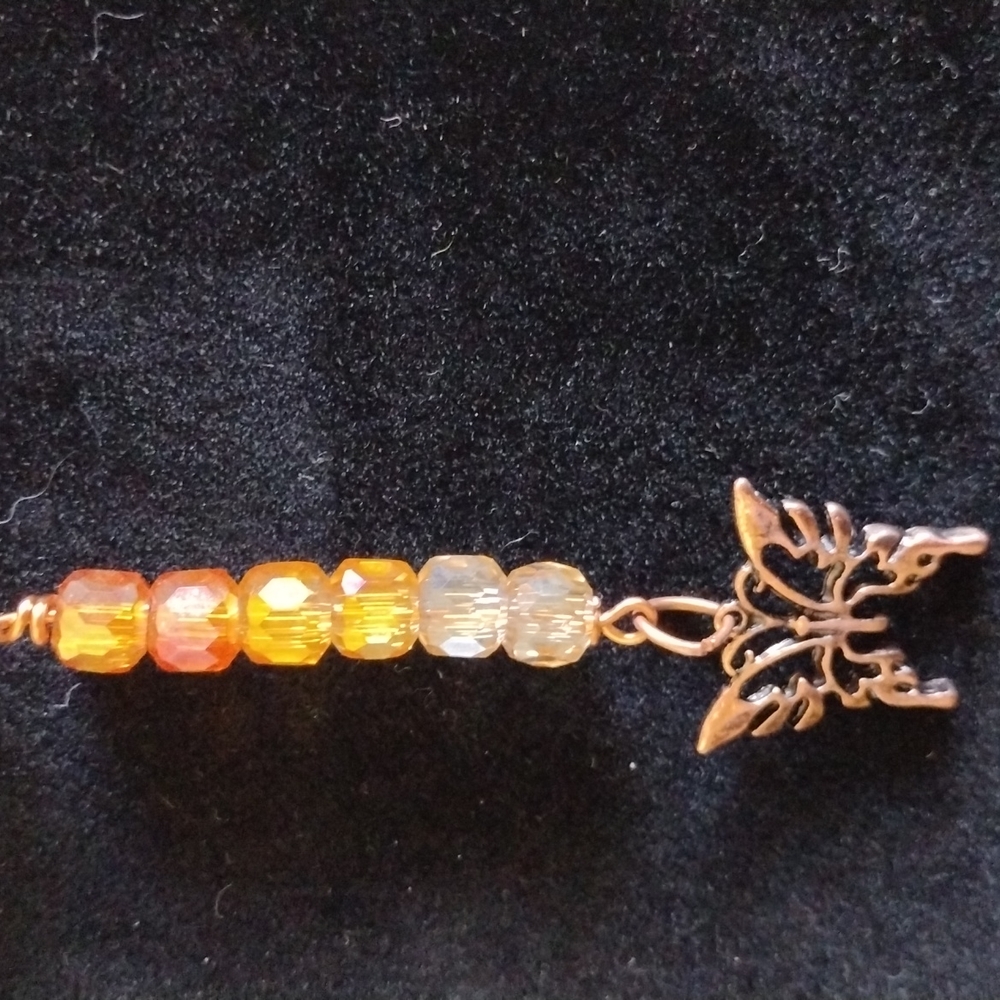 Orange ombre butterfly necklace - Picture 2 of 2